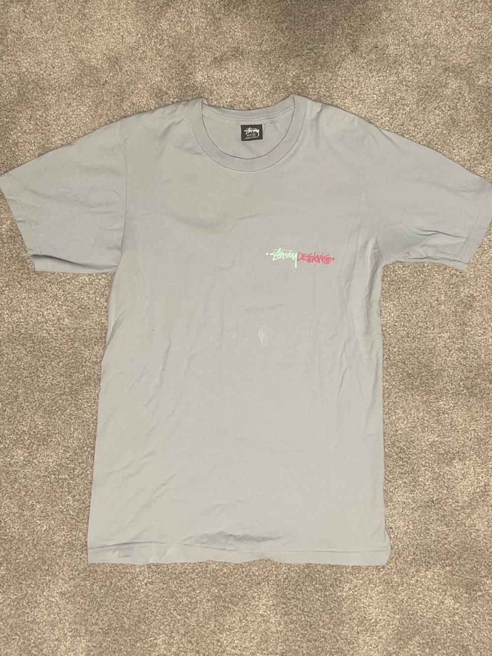 Stussy Grey Logo Graphic Tee - Men's Casual Shirt